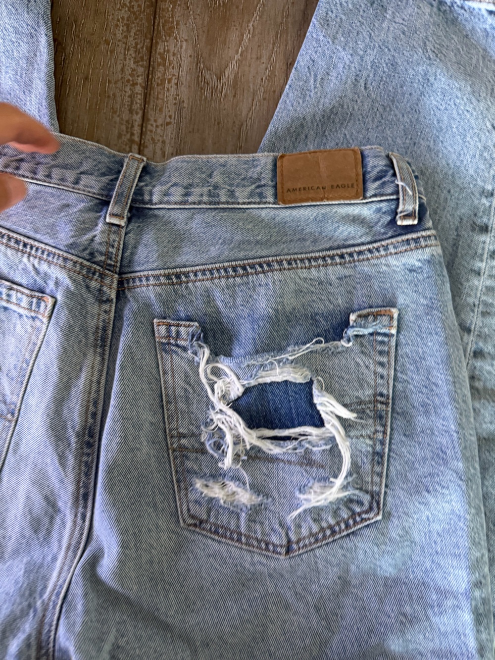 American Eagle Outfitters Light Blue Distressed Relaxed Mom Jeans - Picture 6 of 11
